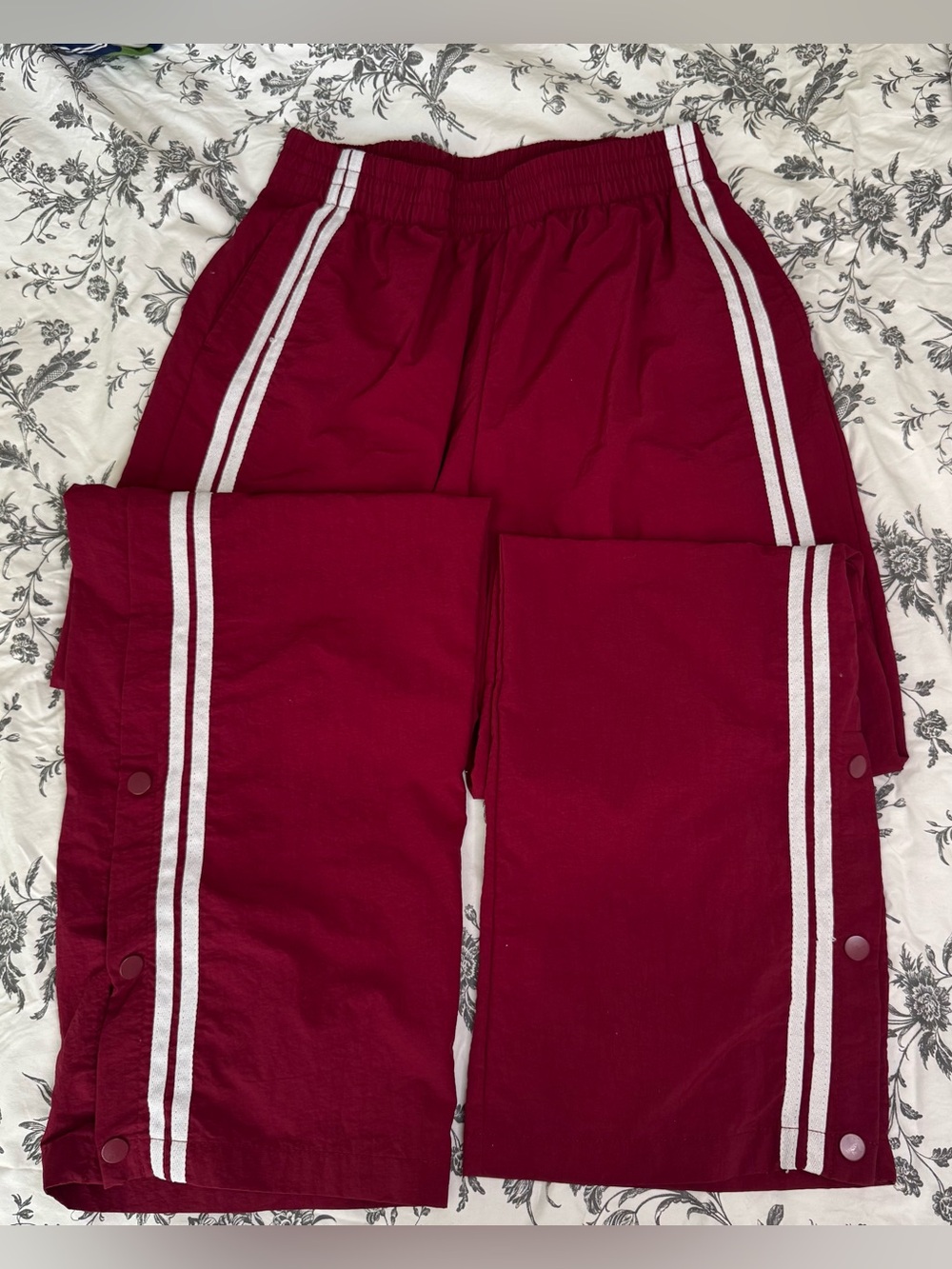 No Boundaries VTG Track Pants